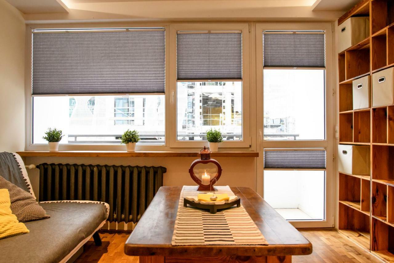 Chmielna Wood Lux Apartment Warsaw Exterior photo